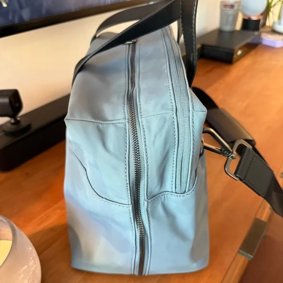 Away Everywhere Bag - Priced to sell! - Picture 2 of 8